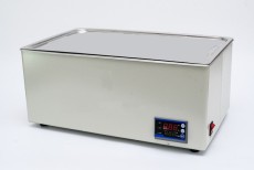 Water Bath, 20 Litre - Essentials (Each)